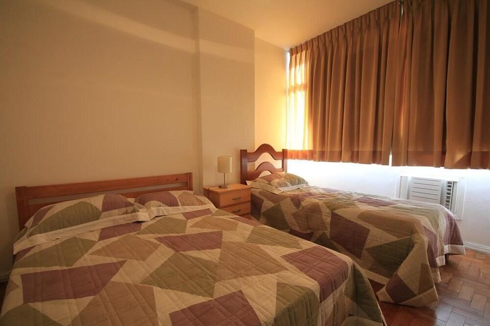 GoHouse Copacabana 1003