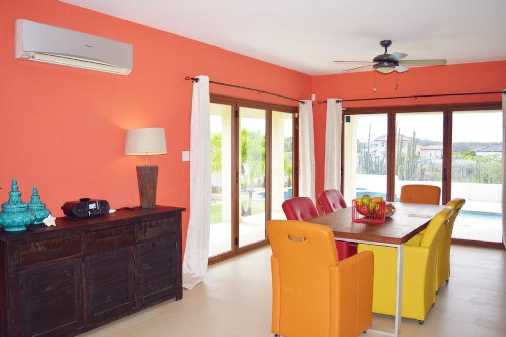 Villa Tropical Breeze