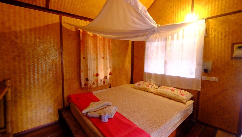 Seaside Resort Koh Lipe