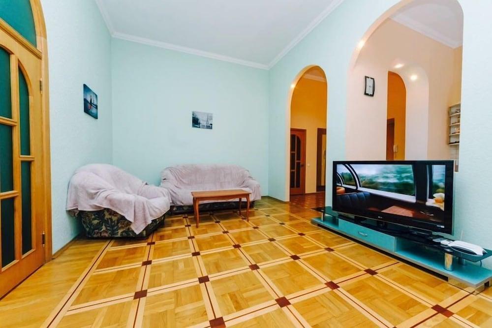 Hotrent Apartments Kreschatik