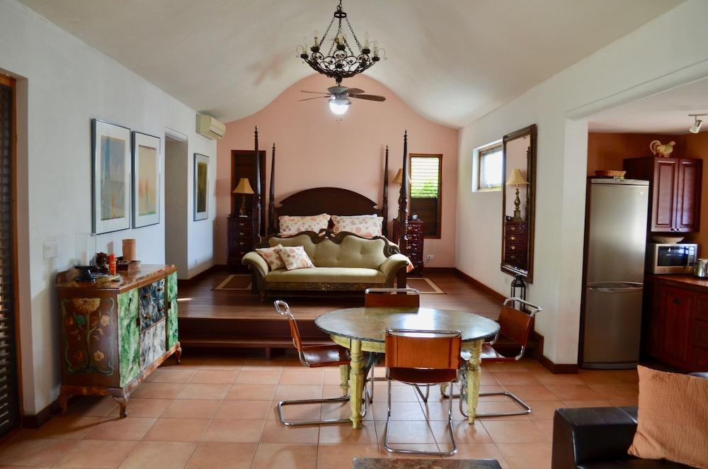 Villas at Indigo Reef