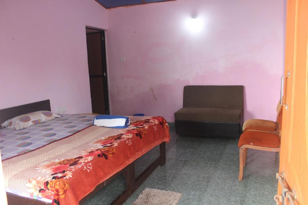 Accentor Holidays Arambol