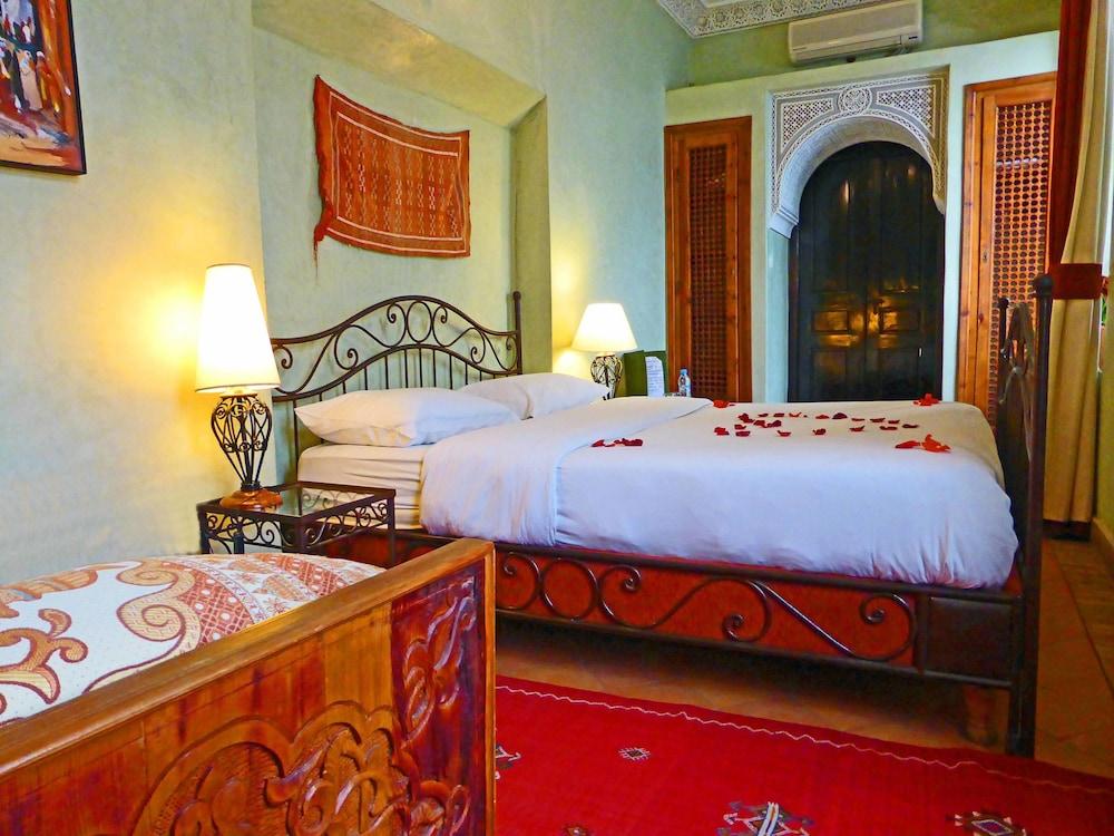 Riad Aguerzame Hotel