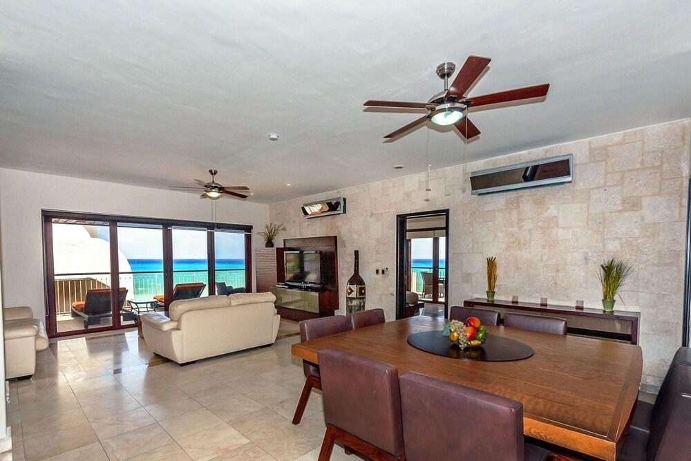 Faro Surf 408 by NAS