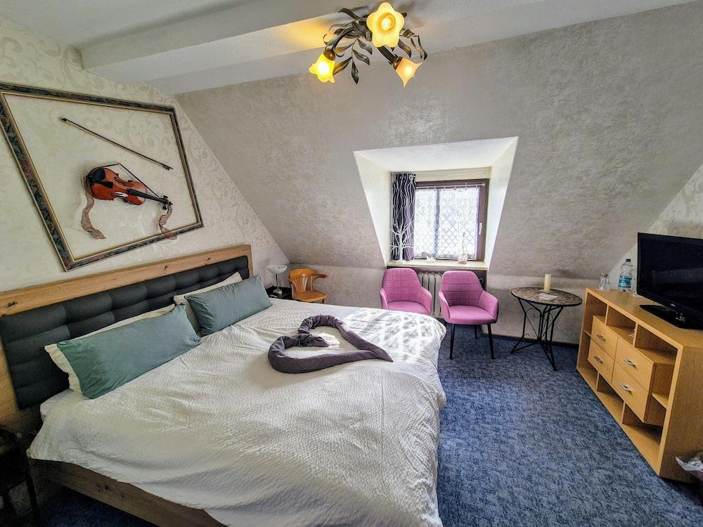 Altstadt Pension Orchidee