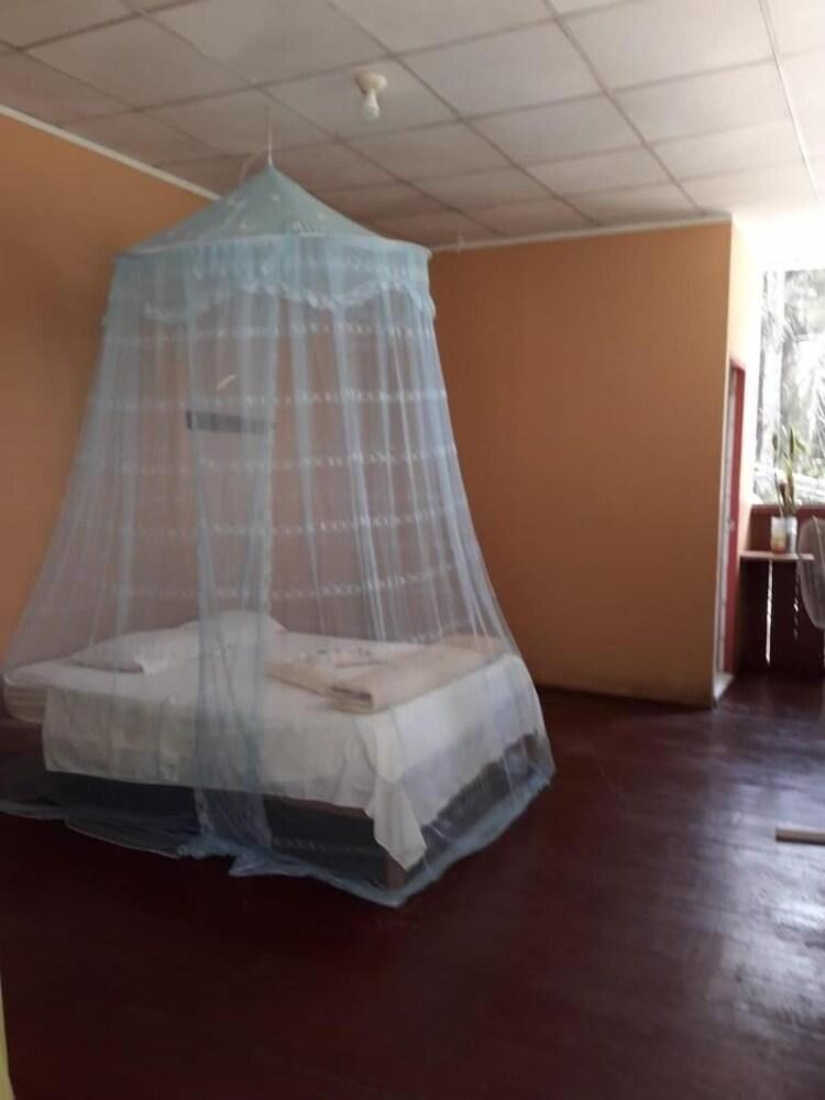 Maloka Sandoval Lodge