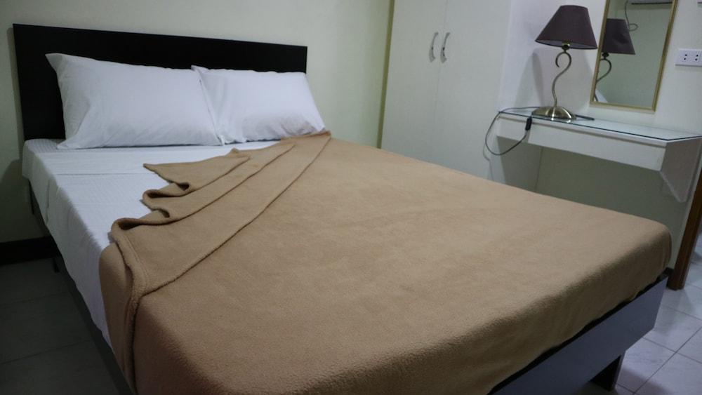 Doniti Suites and Events Place