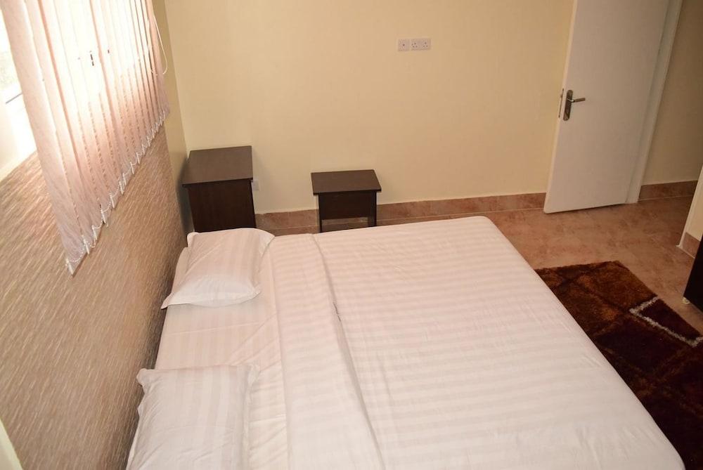 Latitude 1 Serviced Suites