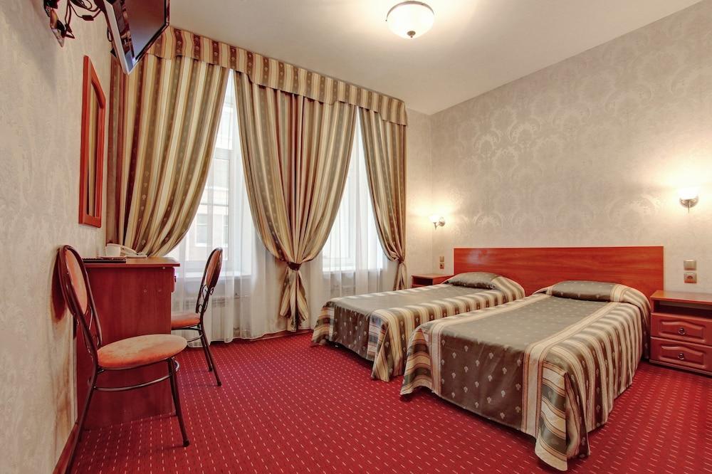 Popov Hotel