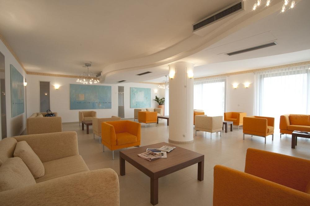 Oasiclub Hotel - Appartamenti