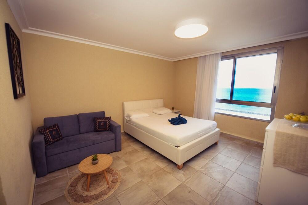 Blue Beach Apartment