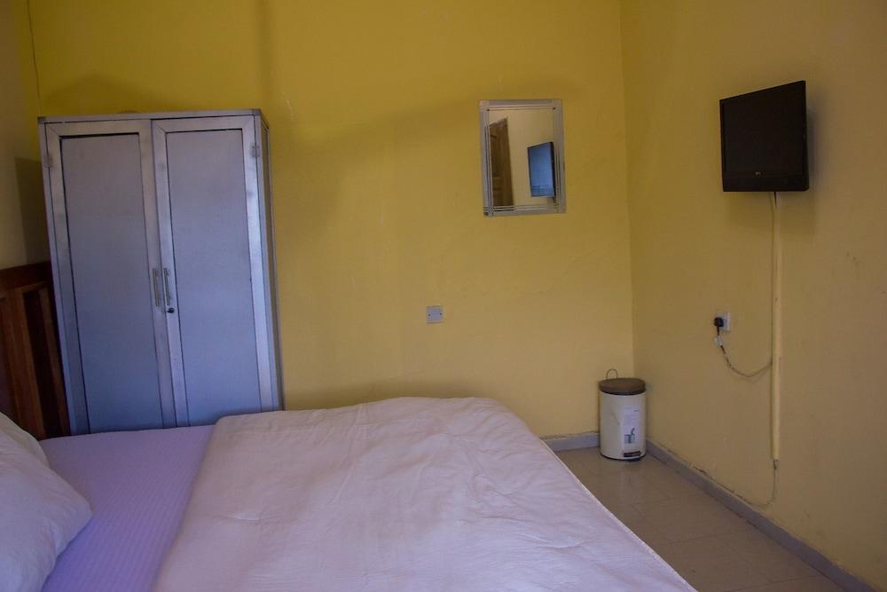 Emota Paradise Phase 2