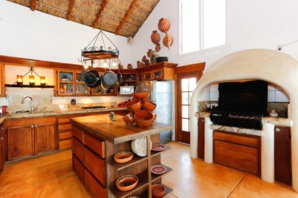 Casa Rossein by Wolf PM