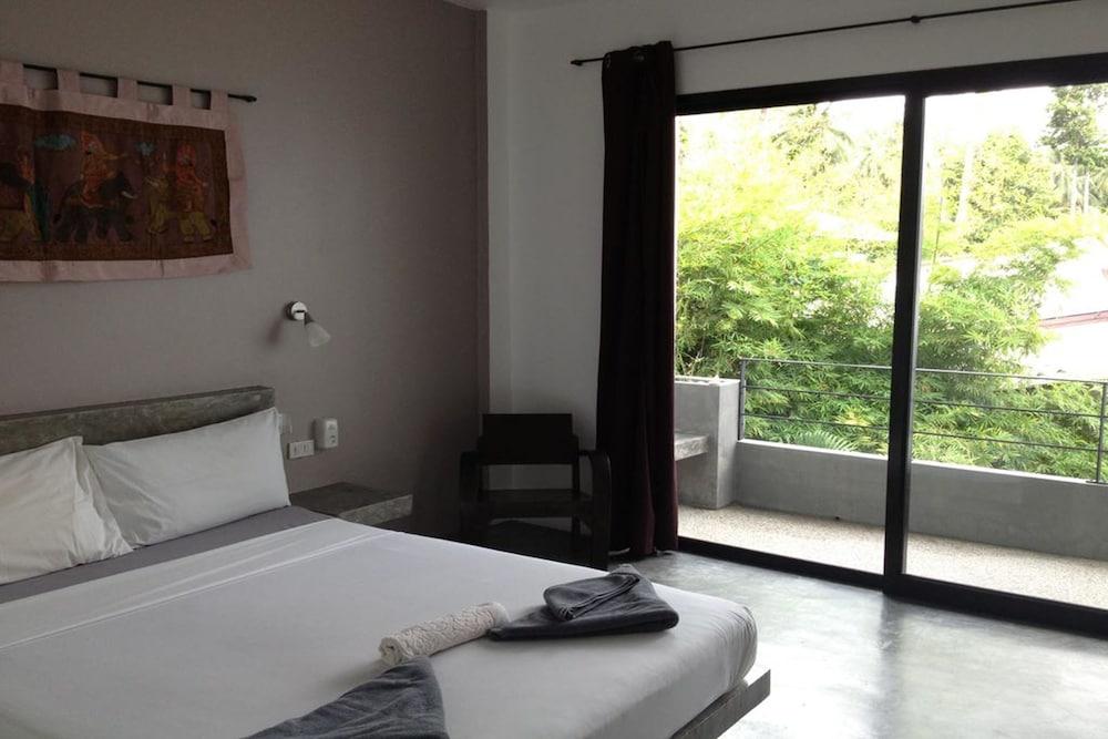 Sairee Sairee Guesthouse