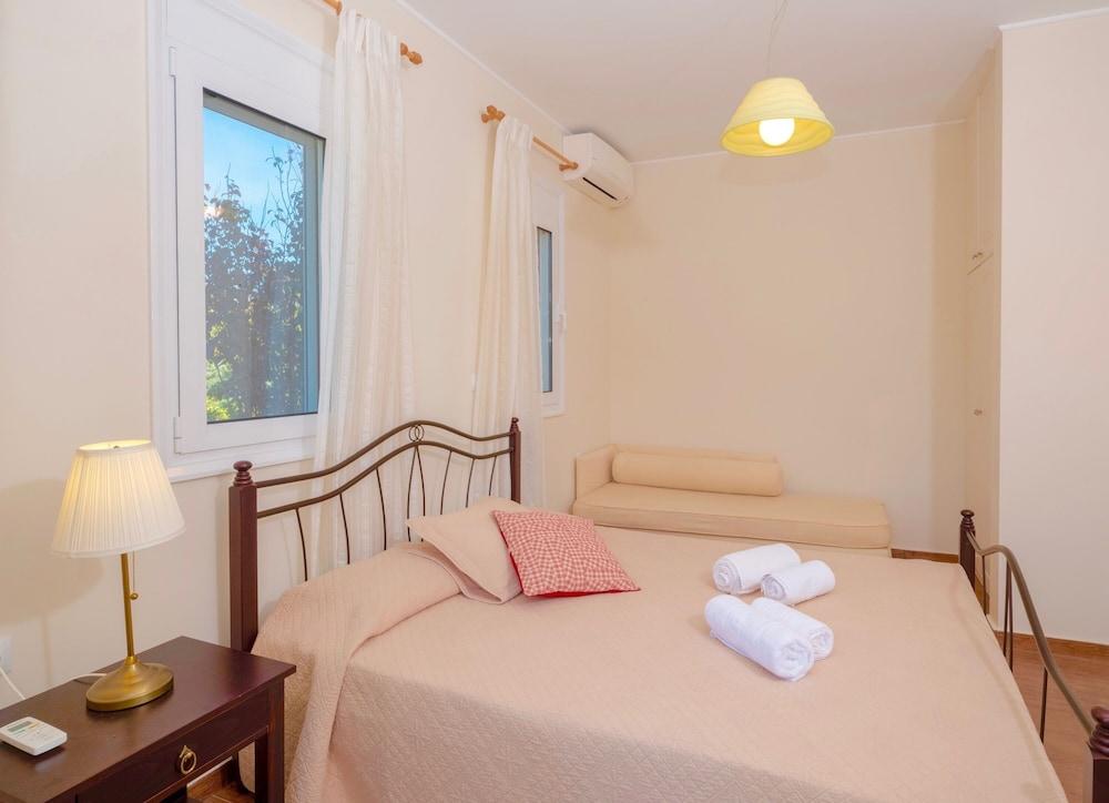 Dafni Villa by LeaderStay