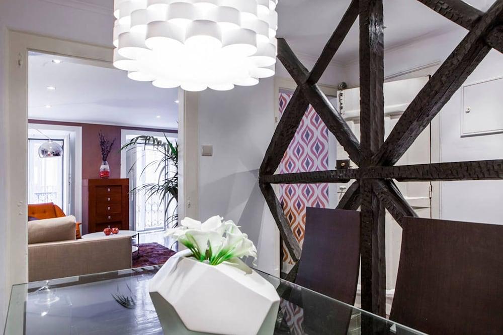 Designer Apartment in Chiado