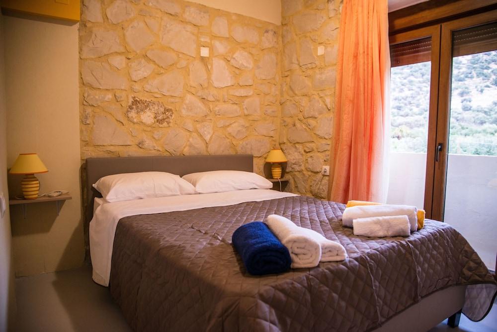 Uphoria Stone Villas