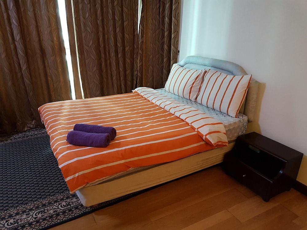 Regalia Studio 109 Suites