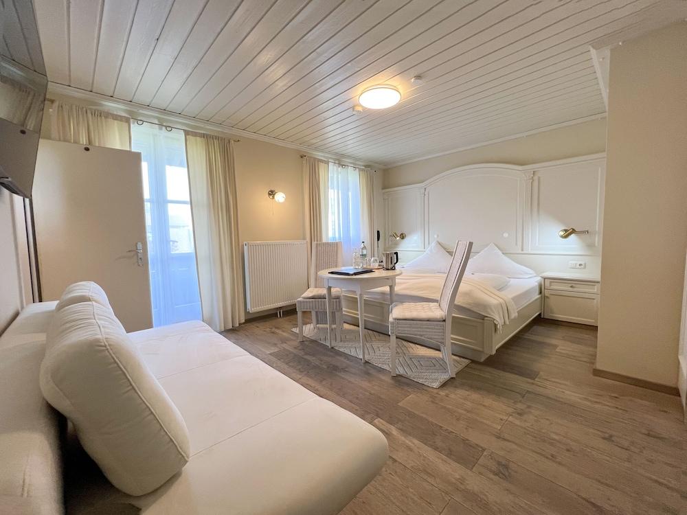 Hotel Schlossblick Chiemsee