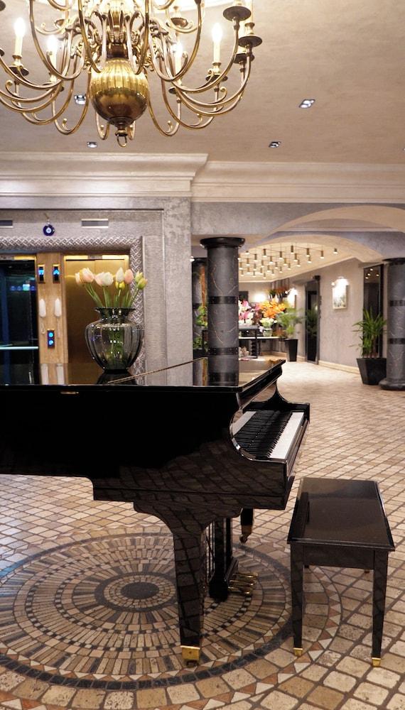 The Wings Hotels Neva Palas