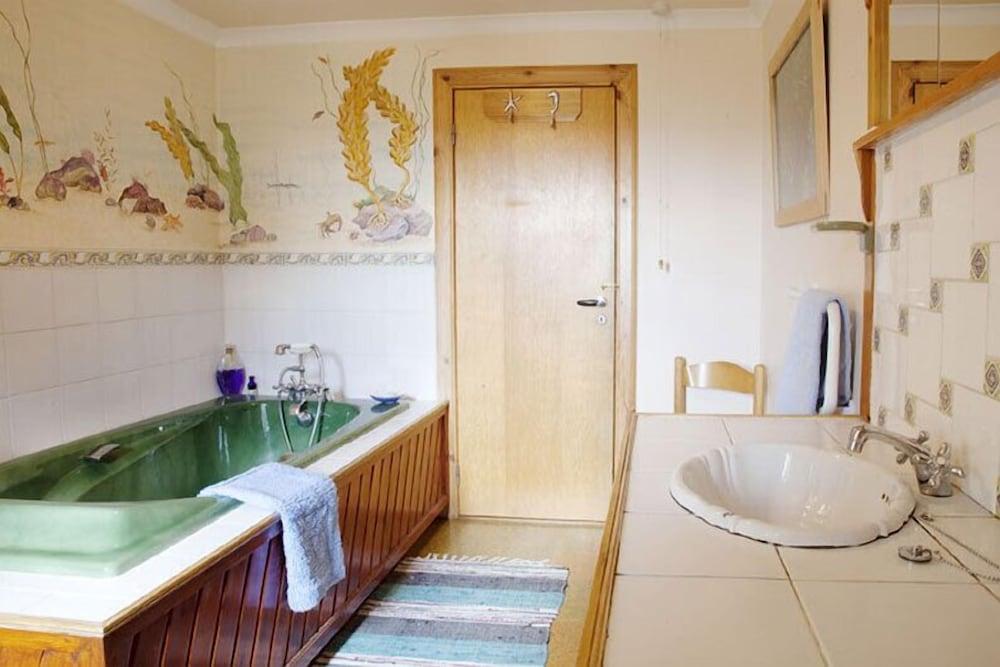 Steading Holidays - The Byre