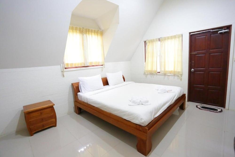 Taksina Garden Resort