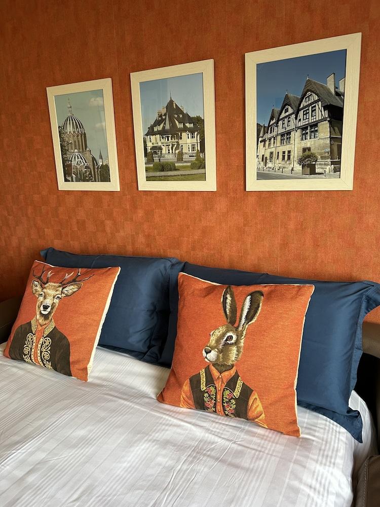 Les Suites Champenoises