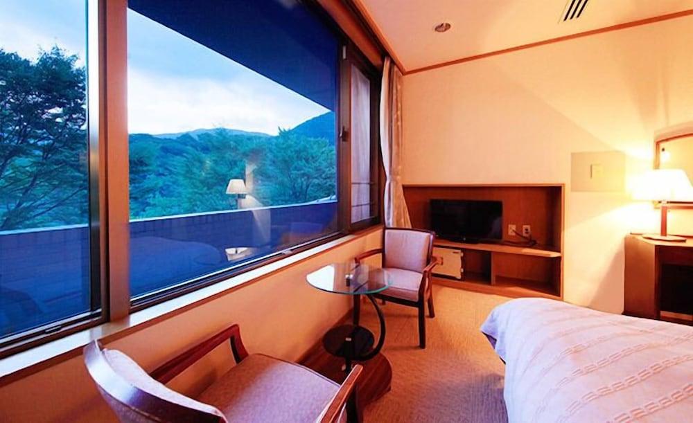 Kazan Hakone-Miyanoshita