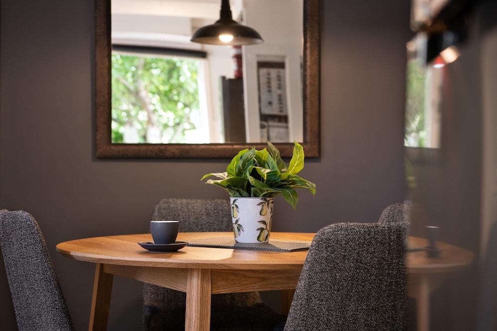 Viola at Hepburn Springs