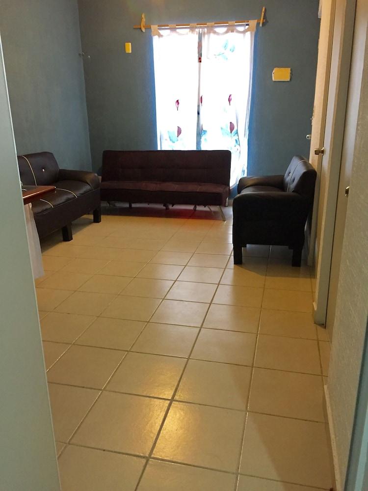 Apartamento PlayaDelCarmen 627 by Sinbad