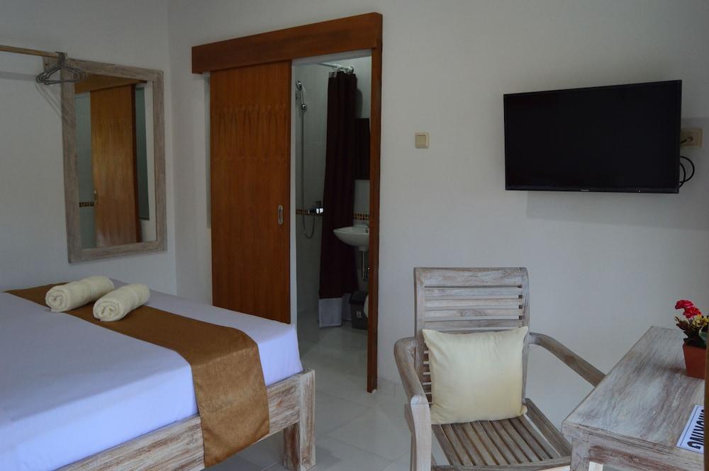 Askara Guest House - Hostel