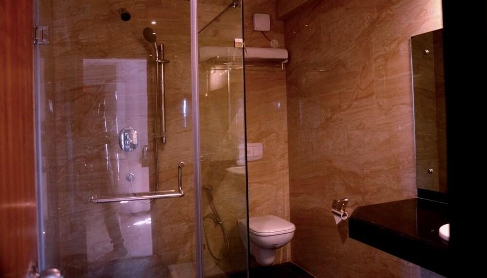 Hillcrest Harmony Gold