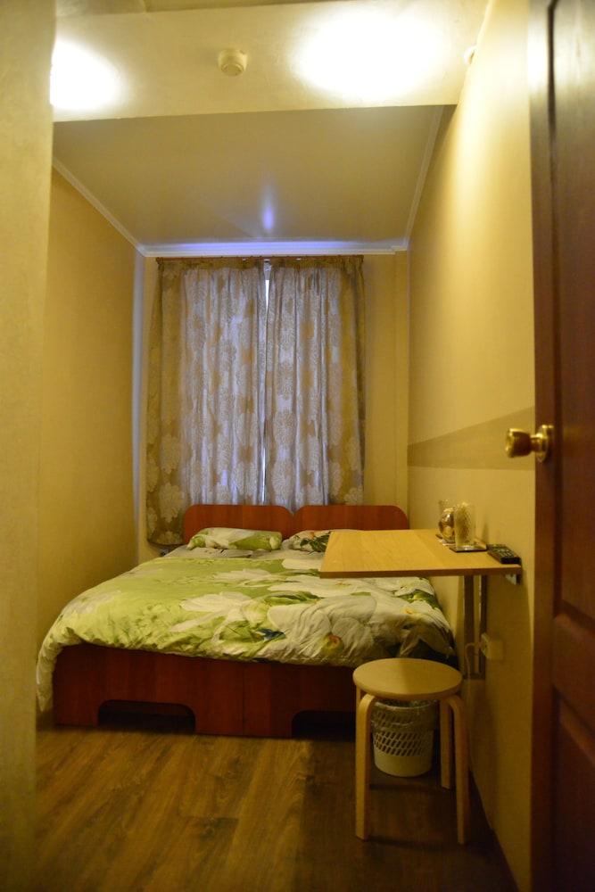 Guest rooms Dostoevskogo