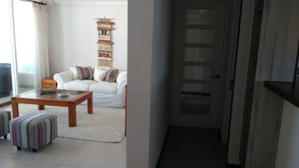 Depto. Av Pacífico Laguna del Mar