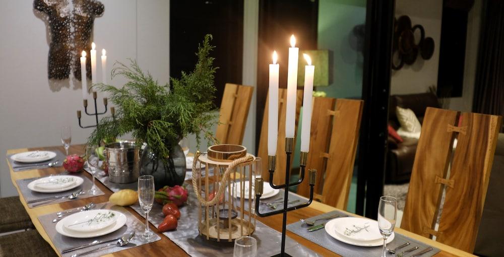 Moin Lakeside Pool Villa ChiangMai