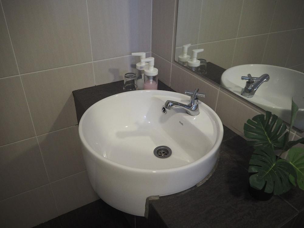 May's Place @ Evo Soho Suites