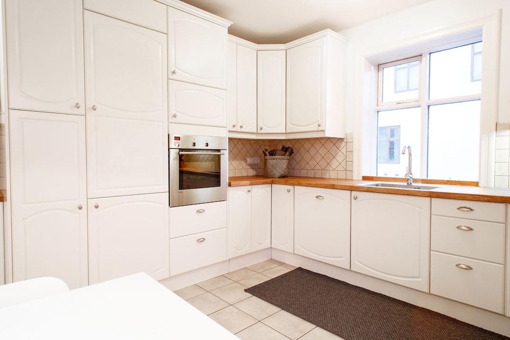 Akureyri Central House