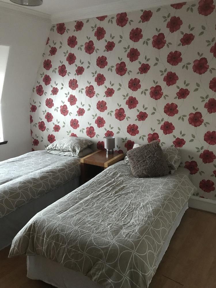 blacksands B&B an Bar