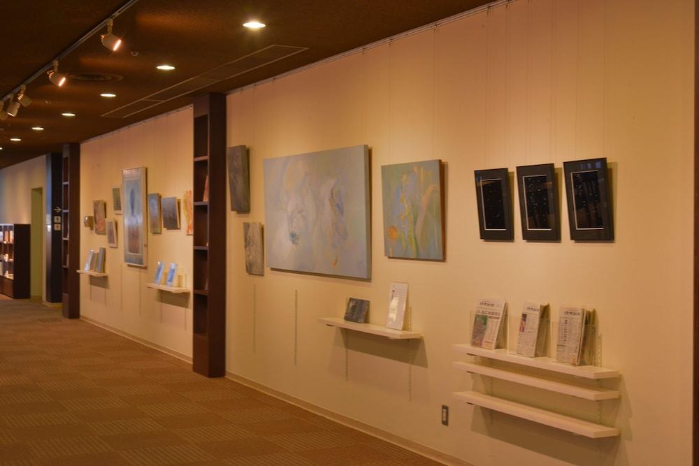 Gallery image 3
