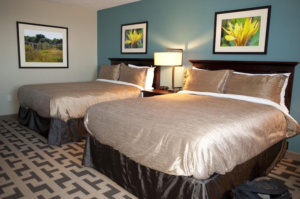 Bear Claw Casino & Hotel