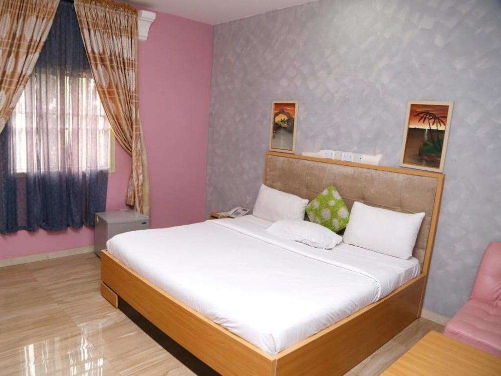 Nera Hotel - Adults Only