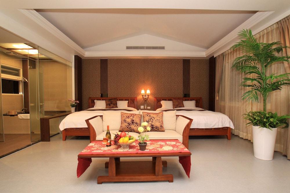 Spring Fountain Hotel