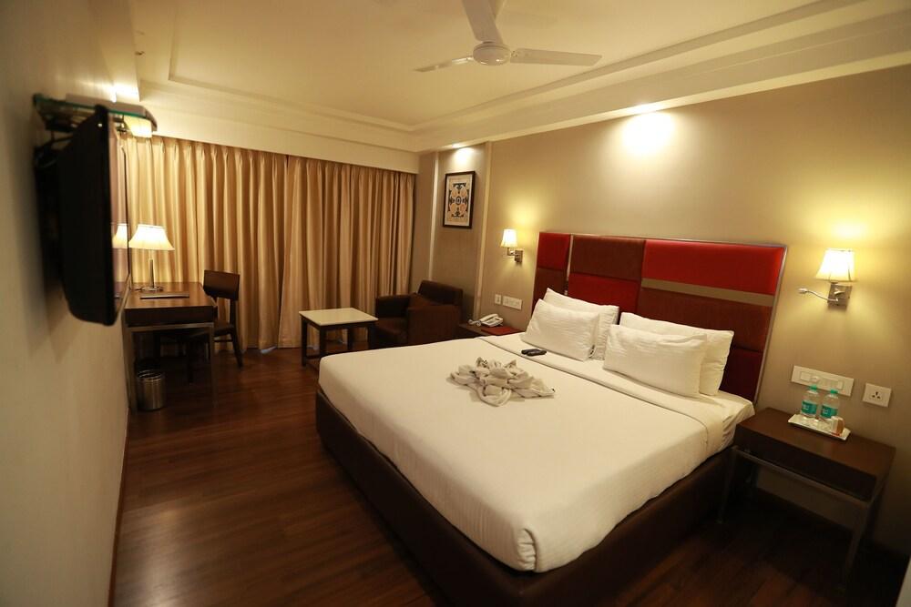 Palette - S Park Hotel