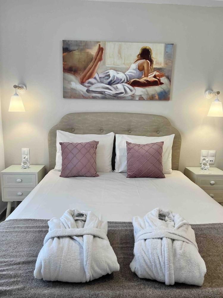 Bella Mare Luxury Apartments