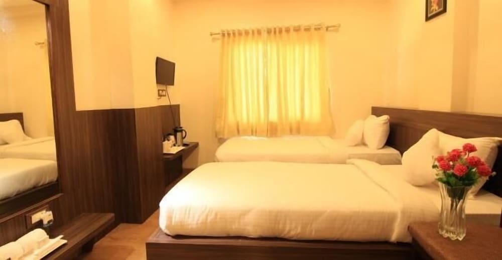 Rajdarbar Hotel & Banquet