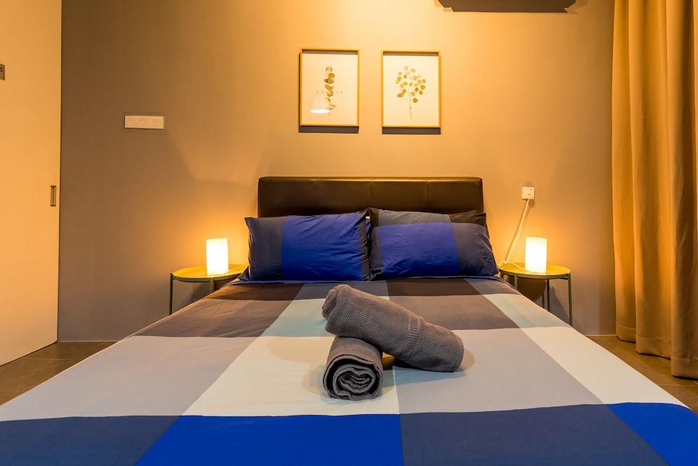 Proper Suites at Empire Damansara