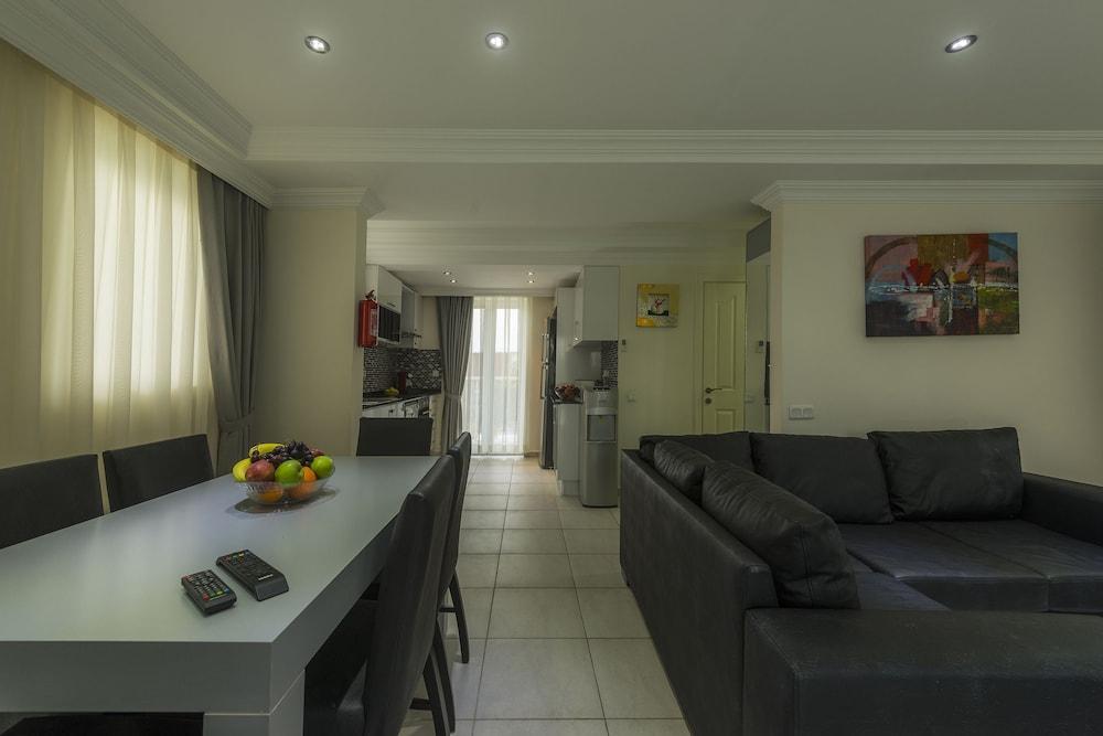 Orka Diamond Collection