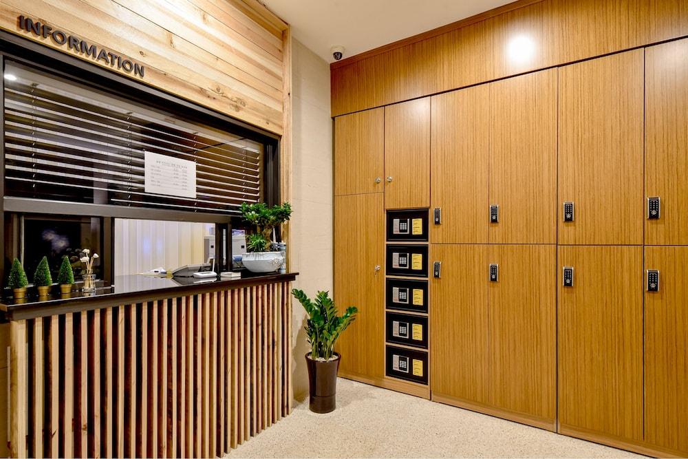 BLANC Business Hotel