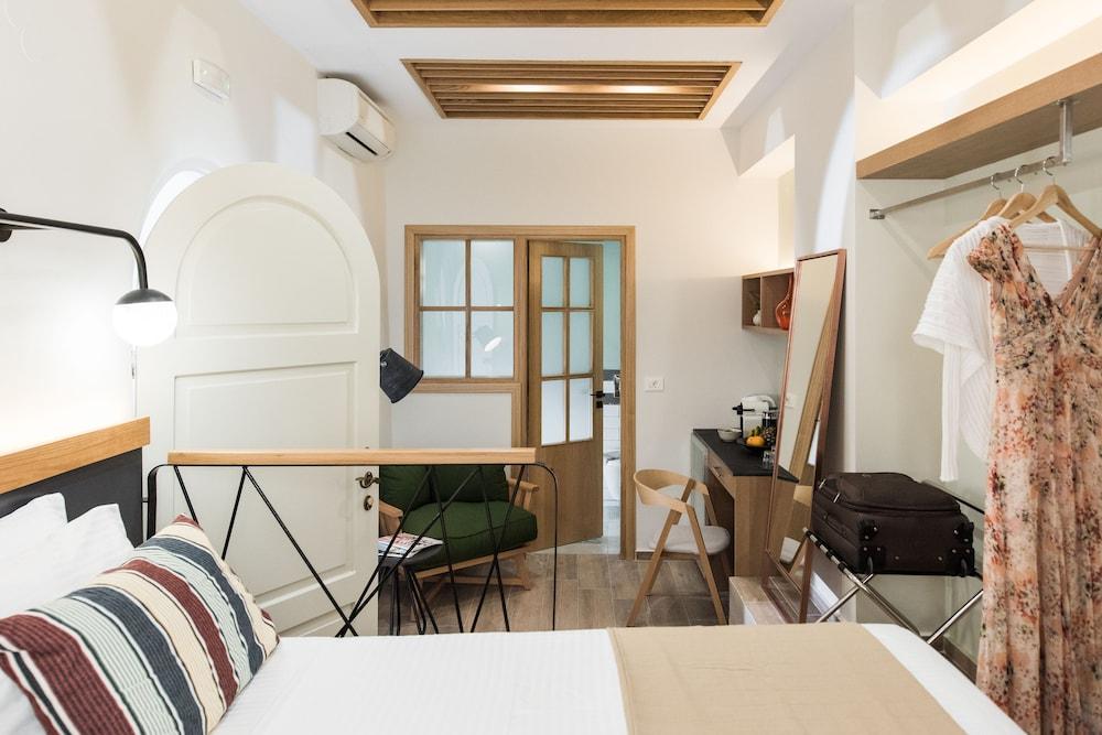 Harismari Cozy Hotel