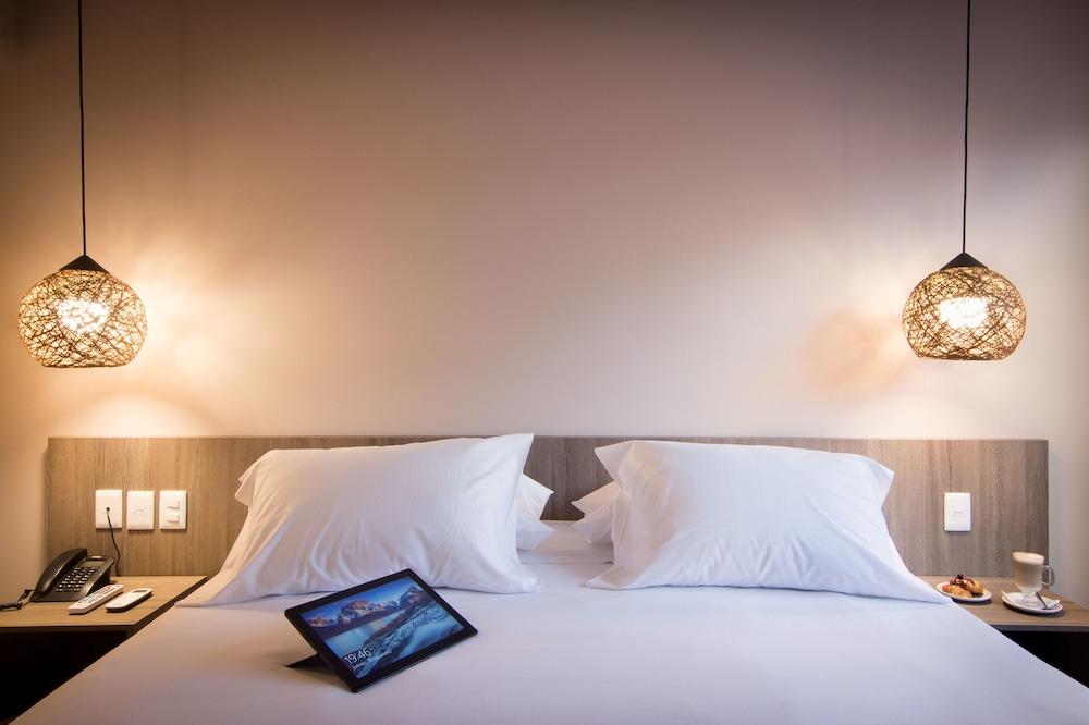 Hotel Ciudadano Suites